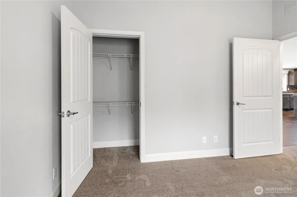 4278 Lakeview Lane SE Lacey WA 98503