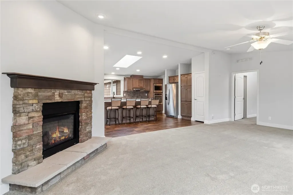 4278 Lakeview Lane SE Lacey WA 98503