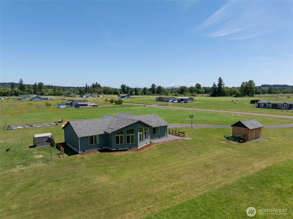 125 Apple Tree Lane Onalaska WA 98570