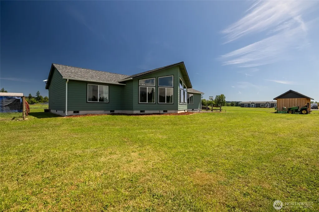 125 Apple Tree Lane Onalaska WA 98570