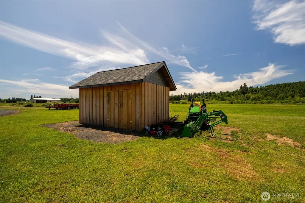 125 Apple Tree Lane Onalaska WA 98570