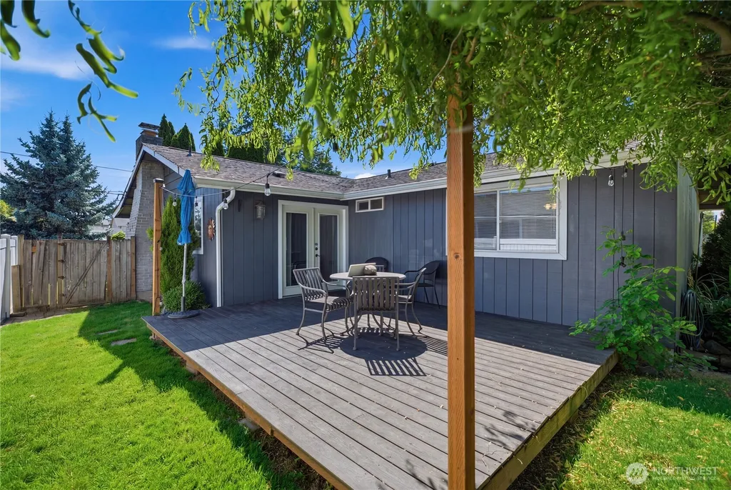 4114 S Hosmer Street Tacoma WA 98418