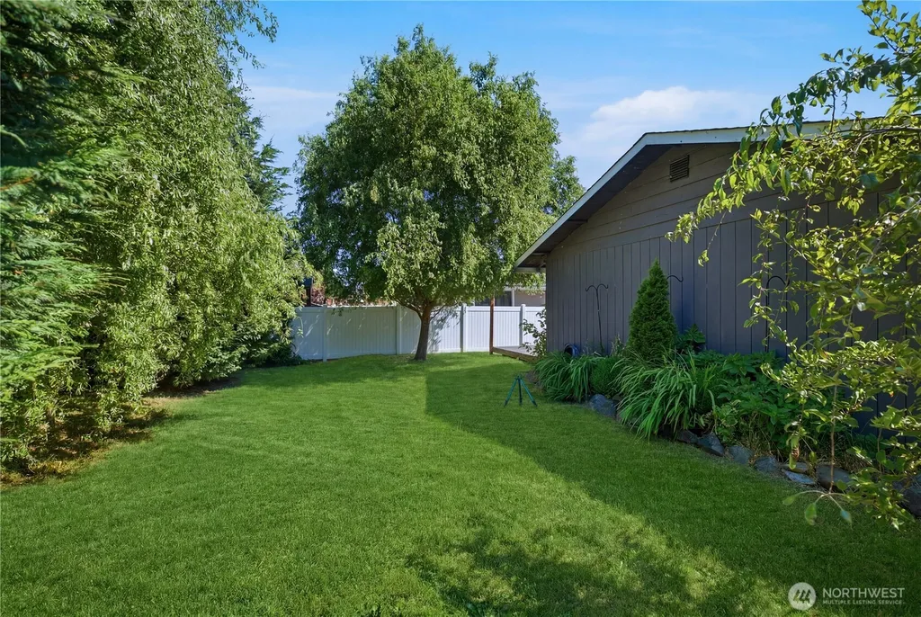 4114 S Hosmer Street Tacoma WA 98418