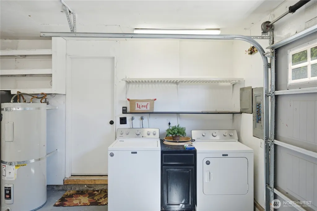 4114 S Hosmer Street Tacoma WA 98418