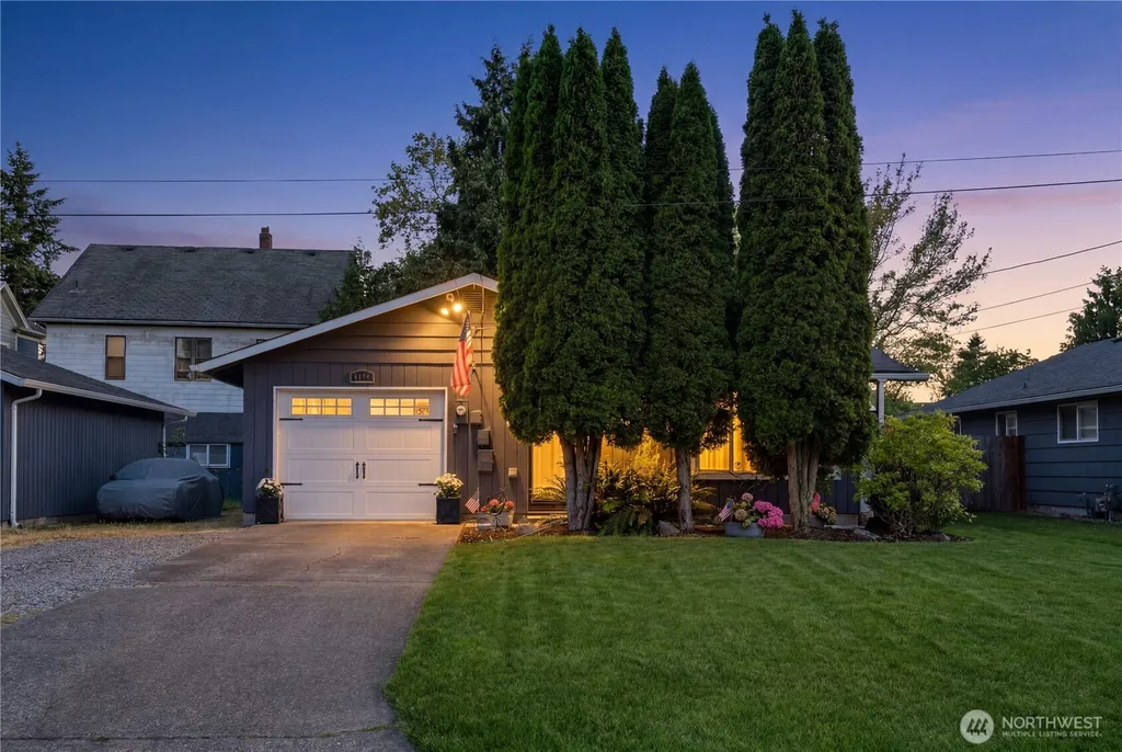 4114 S Hosmer Street Tacoma WA 98418