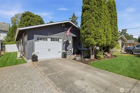 4114 S Hosmer Street Tacoma WA 98418
