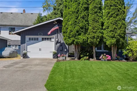 4114 S Hosmer Street Tacoma WA 98418