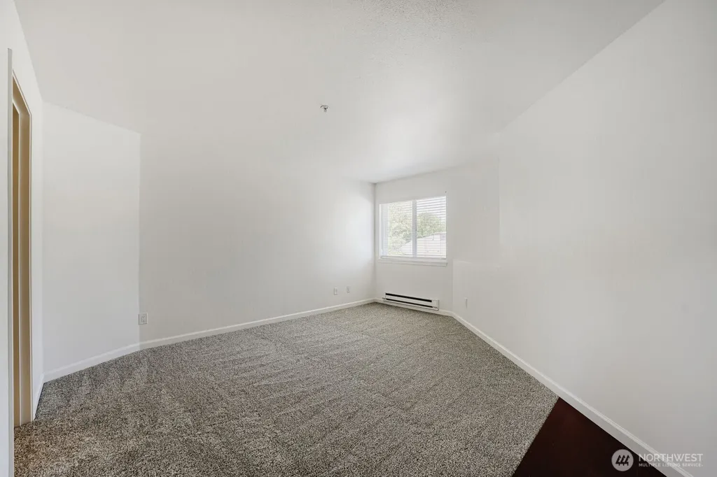 6628 S 238th Place Kent WA 98032