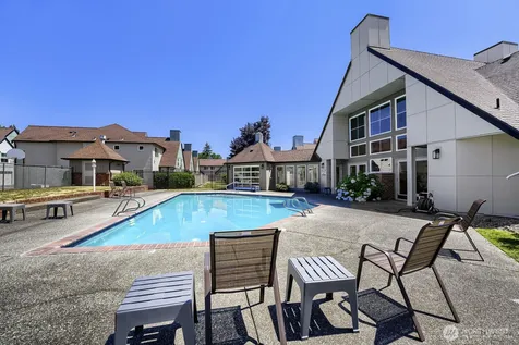 6628 S 238th Place Kent WA 98032
