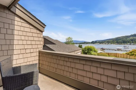 3110 W Lake Sammamish Pkwy SE Bellevue WA 98008
