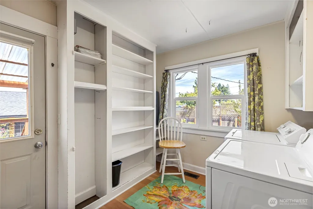 322 S Jones Street Port Angeles WA 98362