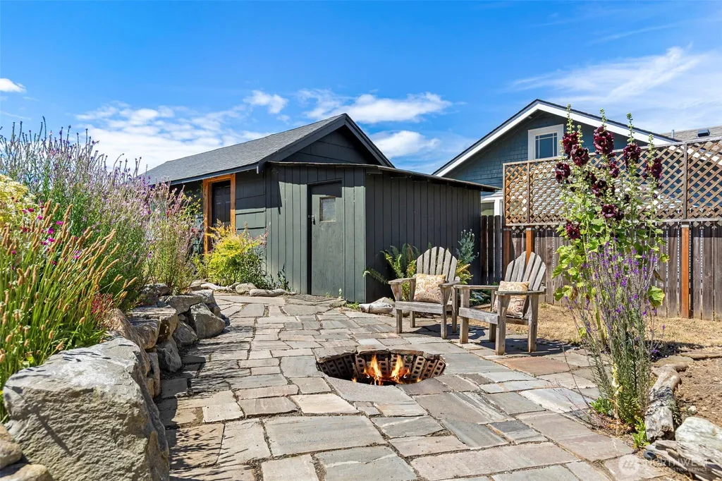 322 S Jones Street Port Angeles WA 98362