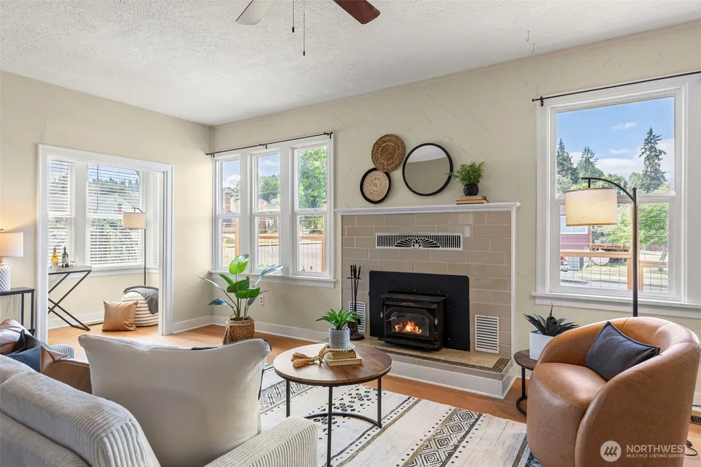 322 S Jones Street Port Angeles WA 98362