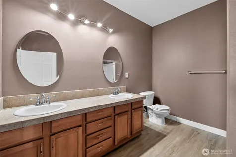 14915 38th Drive SE Bothell WA 98012