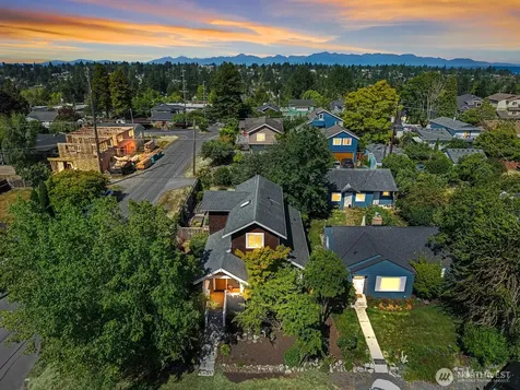 9501 Dayton Avenue N Seattle WA 98103