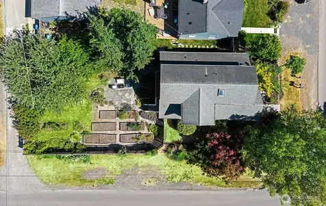 9501 Dayton Avenue N Seattle WA 98103