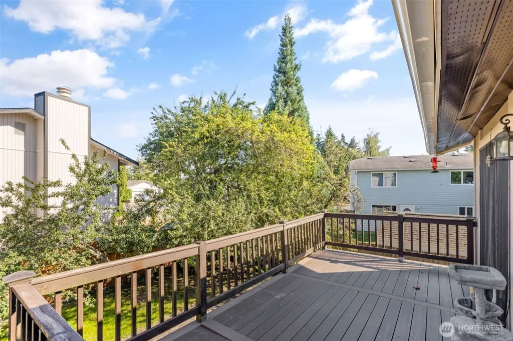 3335 Centennial Way NE Tacoma WA 98422