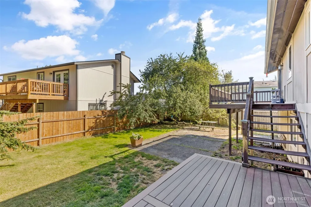 3335 Centennial Way NE Tacoma WA 98422