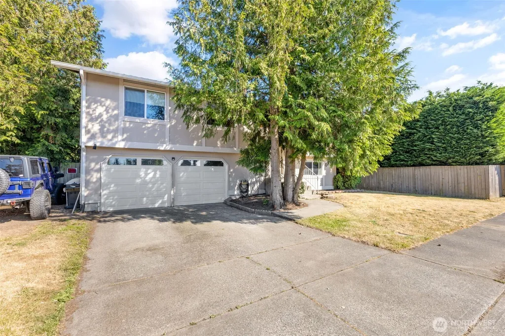 3335 Centennial Way NE Tacoma WA 98422