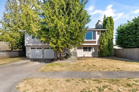 3335 Centennial Way NE Tacoma WA 98422