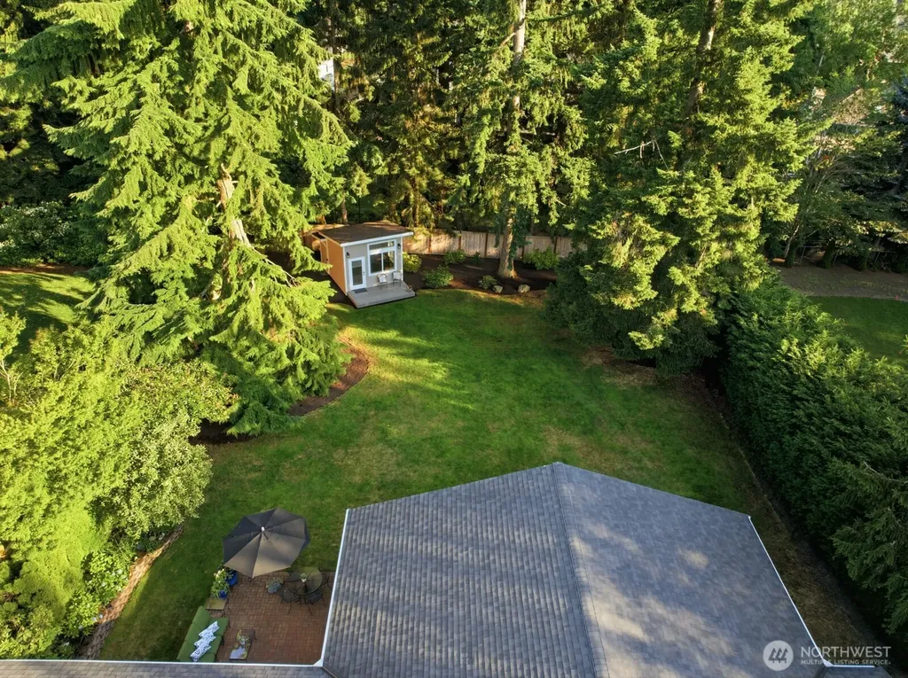 16537 SE 45th Place Bellevue WA 98006