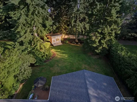16537 SE 45th Place Bellevue WA 98006