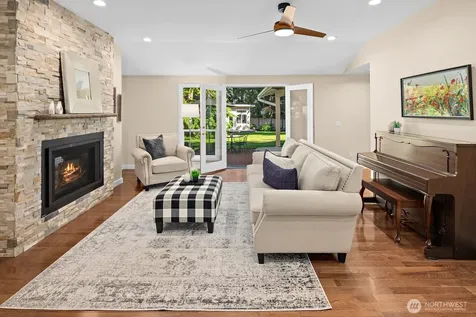 16537 SE 45th Place Bellevue WA 98006