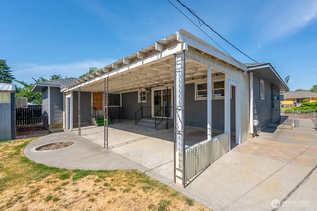 36 F Street SW Ephrata WA 98823