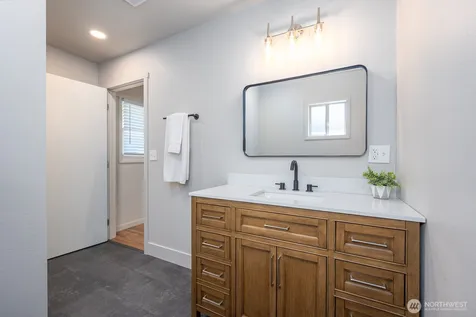 36 F Street SW Ephrata WA 98823