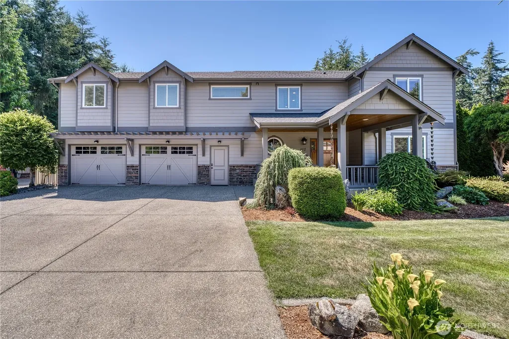 802 Jewil Drive Fox Island WA 98333