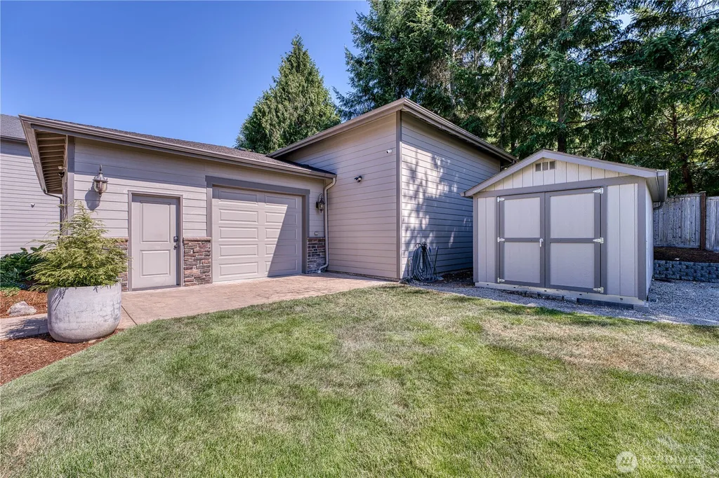 802 Jewil Drive Fox Island WA 98333