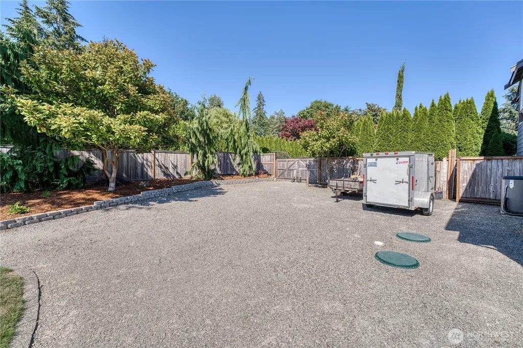 802 Jewil Drive Fox Island WA 98333