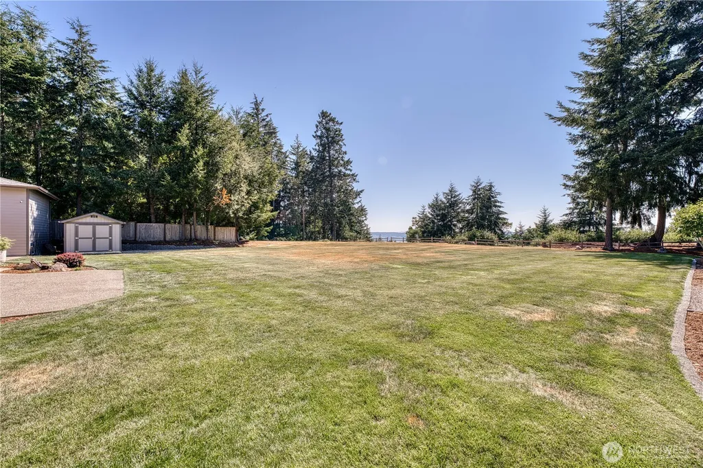 802 Jewil Drive Fox Island WA 98333