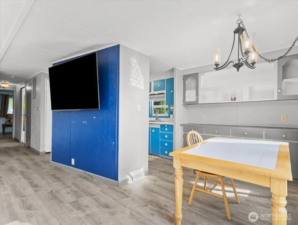 855 Hazel Dell Road Castle Rock WA 98611