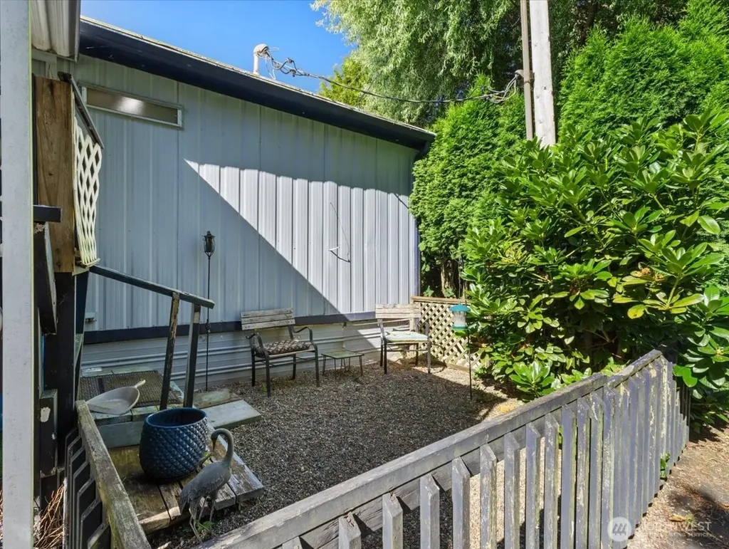 855 Hazel Dell Road Castle Rock WA 98611