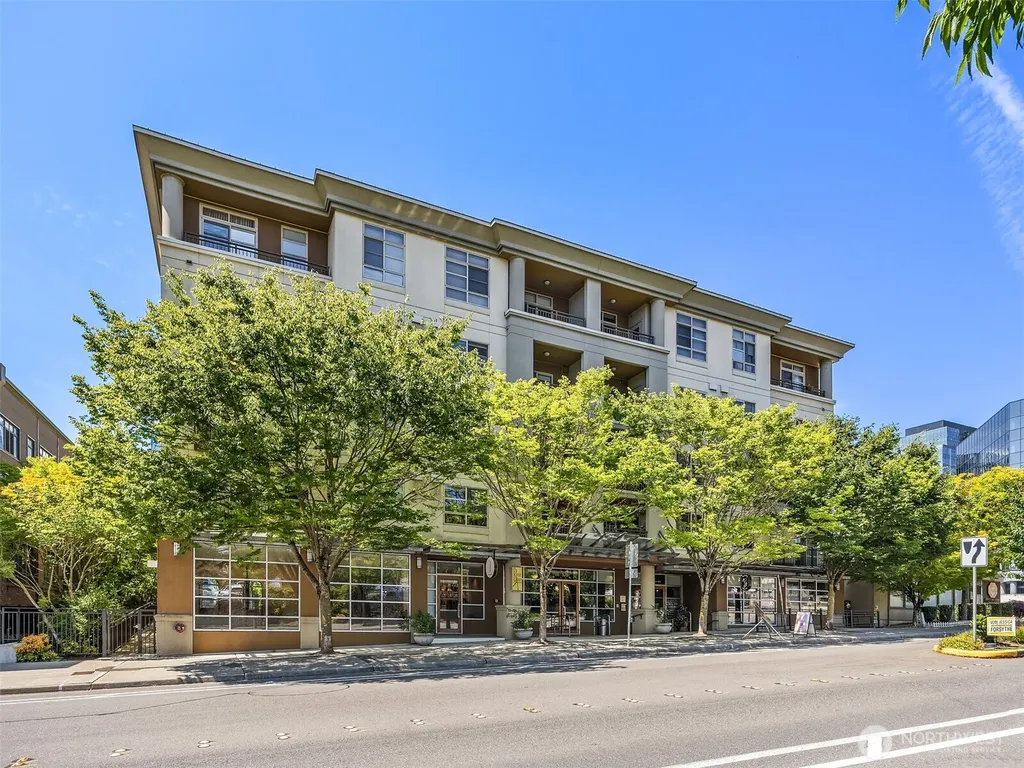 111 108th Avenue NE Bellevue WA 98004