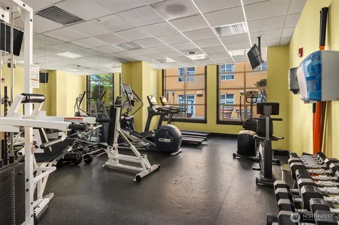 111 108th Avenue NE Bellevue WA 98004