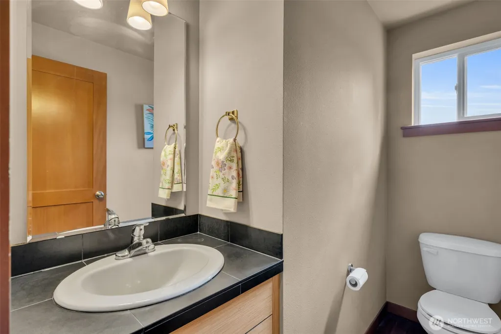 4838 S Chicago Street Seattle WA 98118