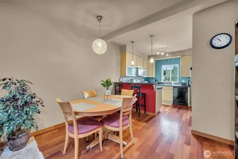 4838 S Chicago Street Seattle WA 98118