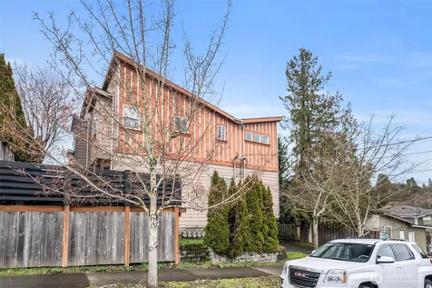 4838 S Chicago Street Seattle WA 98118