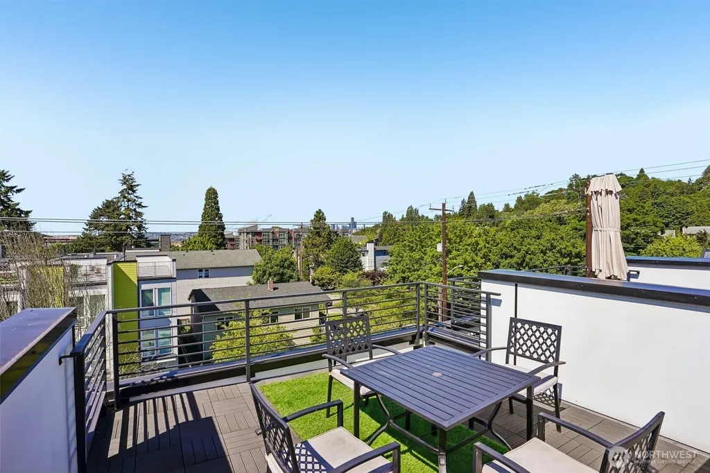 2609 SW Nevada Street Seattle WA 98126