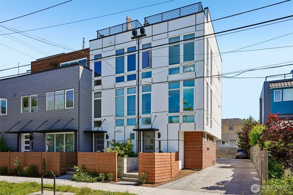 2609 SW Nevada Street Seattle WA 98126