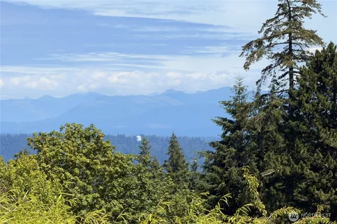 15522 SE 44th Place Bellevue WA 98006
