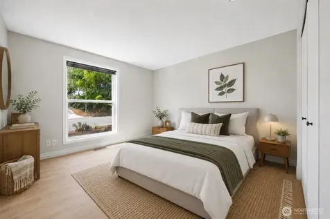 15522 SE 44th Place Bellevue WA 98006