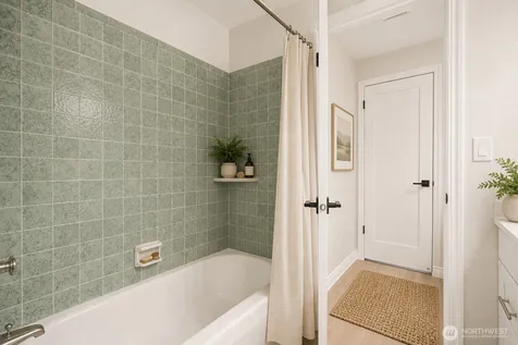 15522 SE 44th Place Bellevue WA 98006