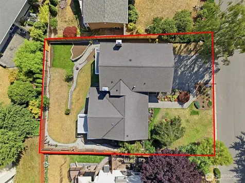 15522 SE 44th Place Bellevue WA 98006