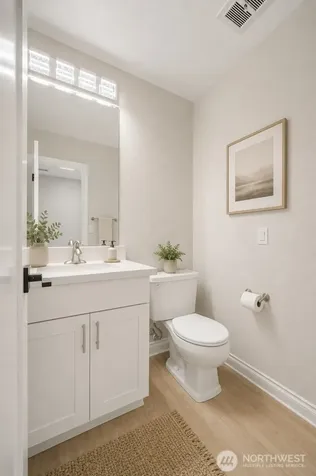 15522 SE 44th Place Bellevue WA 98006