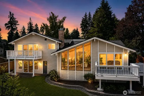 15522 SE 44th Place Bellevue WA 98006