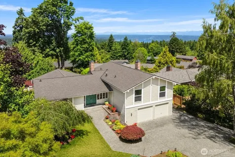 15522 SE 44th Place Bellevue WA 98006