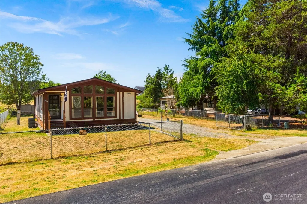9035 Pepperidge Lane SE Yelm WA 98597